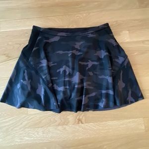 Athleta Womens Gray Camouflage Skort/ NWT / Size Small